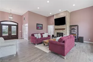 6443 Hills and Dales Rd NW, Canton, OH 44708 - Photo 5