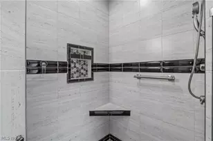6443 Hills and Dales Rd NW, Canton, OH 44708 - Photo 21