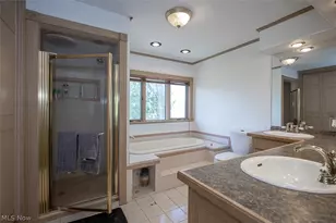 962 Woodward Ave, Akron, OH 44310 - Photo 15
