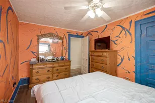 962 Woodward Ave, Akron, OH 44310 - Photo 17