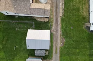 207 Fair St, Quaker City, OH 43773 - Photo 11