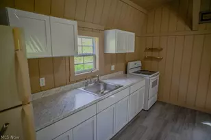 1547 Providence Rd, Elizabeth, WV 26143 - Photo 7