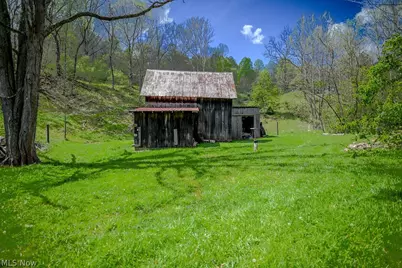 1547 Providence Road, Elizabeth, WV 26143 - Photo 27