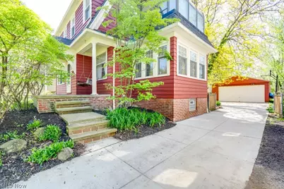 3376 Clarendon Road, Cleveland Heights, OH 44118 - Photo 3