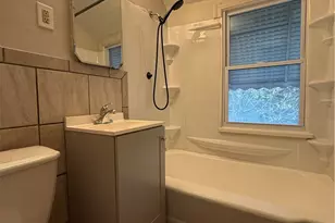 1427 E 252nd St, Euclid, OH 44117 - Photo 13