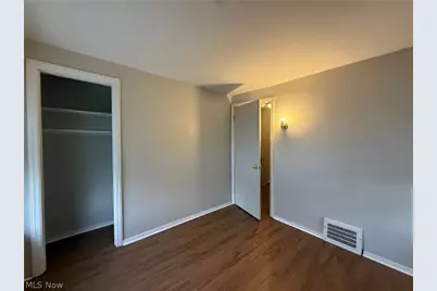 1427 E 252nd Street, Euclid, OH 44117 - Photo 17