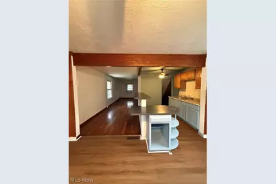 1427 E 252nd Street, Euclid, OH 44117 - Photo 3