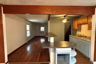 1427 E 252nd St, Euclid, OH 44117 - Photo 3