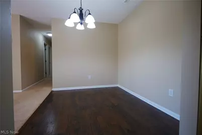 7122 Village Drive, Concord Twp, OH 44060 - Photo 9