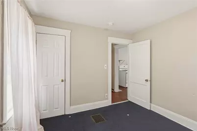 515 E 143rd Street #Downstairs, Loveland, OH 44110 - Photo 7