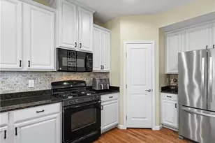 3127 Liberty Ledges Dr, Twinsburg, OH 44087 - Photo 15