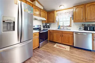 205 Township Rd 216, Richmond, OH 43944 - Photo 17