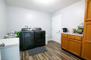 1586 Gene St, Belpre, OH 45714 - Photo 31