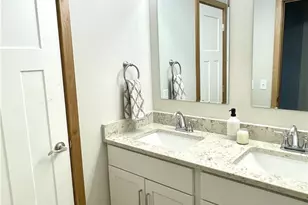 234 E Ohio Ave, Dover, OH 44622 - Photo 37