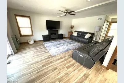 234 E Ohio Avenue, Dover, OH 44622 - Photo 19