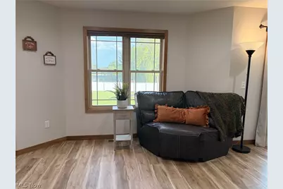 234 E Ohio Avenue, Dover, OH 44622 - Photo 17