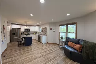234 E Ohio Ave, Dover, OH 44622 - Photo 15