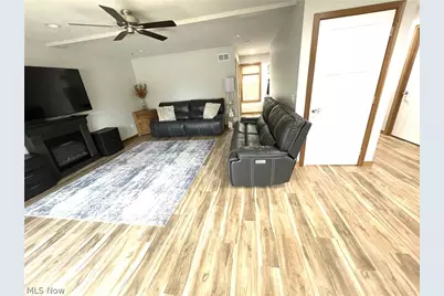 234 E Ohio Avenue, Dover, OH 44622 - Photo 21