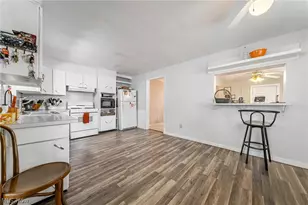 380 Broadway St, Amherst, OH 44001 - Photo 13
