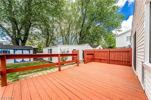 380 Broadway St, Amherst, OH 44001 - Photo 17