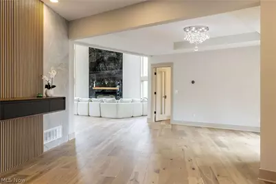 6100 Loch Lomond Court, Solon, OH 44139 - Photo 11
