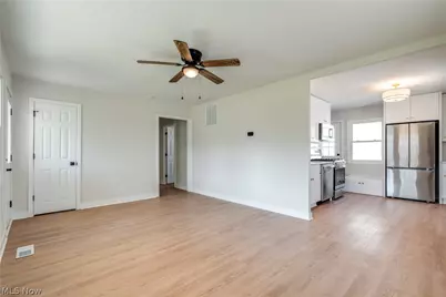 4314 Talbot Lane, Lorain, OH 44055 - Photo 13