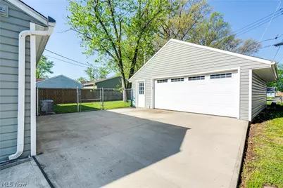 4314 Talbot Lane, Lorain, OH 44055 - Photo 31