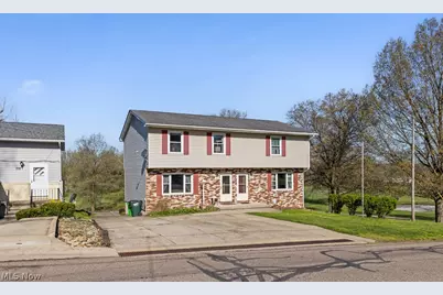 720-722 Newton Street, Barberton, OH 44203 - Photo 3