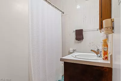 720-722 Newton Street, Barberton, OH 44203 - Photo 27