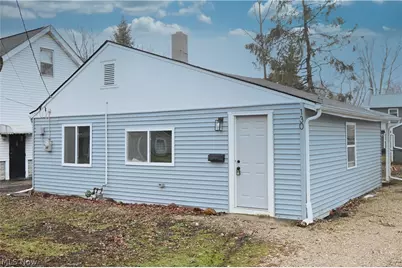 130 Traymore Boulevard, Eastlake, OH 44095 - Photo 1