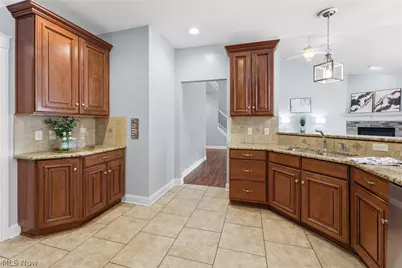 8888 Scotsbury Street NW, Massillon, OH 44646 - Photo 17