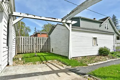 190 Meadowbrook Avenue, Youngstown, OH 44512 - Photo 3