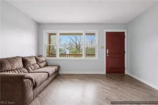 1282 Cordova Ave, Akron, OH 44320 - Photo 3