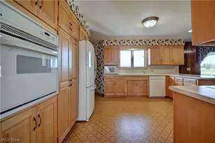 7090 Winfield Strasburg Rd NW, Strasburg, OH 44680 - Photo 21