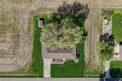 7090 Winfield Strasburg Road NW, Strasburg, OH 44680 - Photo 11
