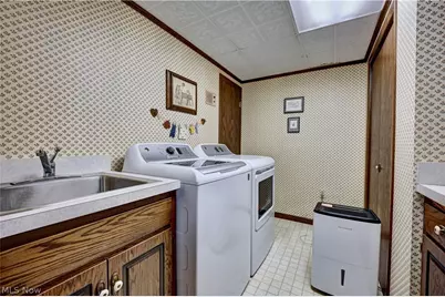 7090 Winfield Strasburg Road NW, Strasburg, OH 44680 - Photo 37