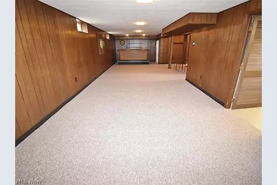 24350 Stephen Avenue, Euclid, OH 44123 - Photo 21