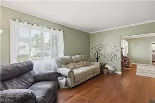 503 Woodbine Ave, Willard, OH 44890 - Photo 5