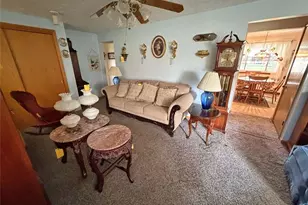 239 Fairview St, Louisville, OH 44641 - Photo 17