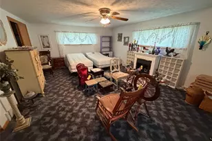 239 Fairview St, Louisville, OH 44641 - Photo 25
