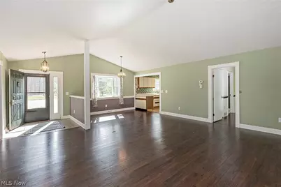 13310 Cedar Acres Drive, Chesterland, OH 44026 - Photo 5
