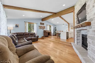 3256 Salineville Road NE, Carrollton, OH 44615 - Photo 9