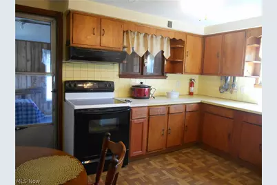 5845 Woodman Avenue, Ashtabula, OH 44004 - Photo 9