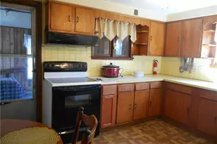 5845 Woodman Ave, Ashtabula, OH 44004 - Photo 9