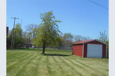 5845 Woodman Avenue, Ashtabula, OH 44004 - Photo 21