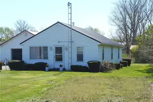 5845 Woodman Ave, Ashtabula, OH 44004 - Photo 3