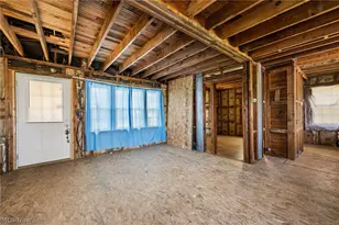 32601 Eddy Rd, Willoughby Hills, OH 44094 - Photo 5