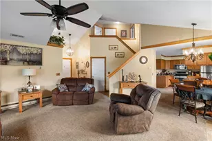 1995-1997 Rolling Meadows Ln, Akron, OH 44312 - Photo 33