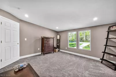 8689 Stearns Road, Olmsted Twp, OH 44138 - Photo 31