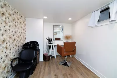 28601 Holly Drive, North Olmsted, OH 44070 - Photo 15